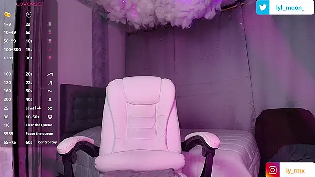 lylita2 online show from November 15, 2025, 3:54 am