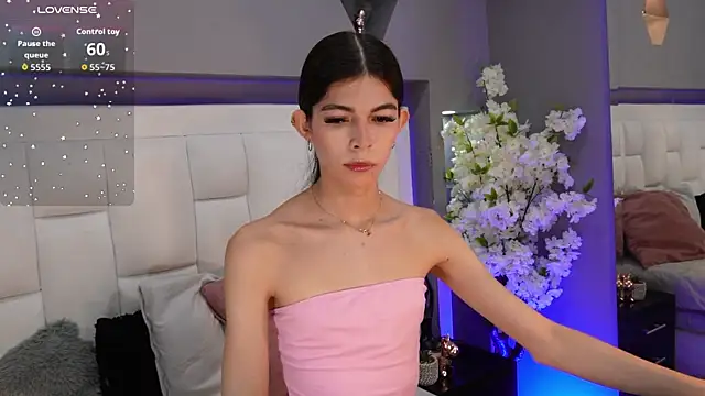 Snapshot of CuteAri chatting on October 13, 2025, 8:32 pm CuteAri online show from October 13, 2025, 8:32 pm