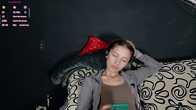 Snapshot of sweetdam12 chatting on November 8, 2025, 7:28 pm sweetdam12 online show from November 8, 2025, 7:28 pm