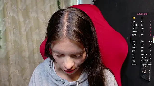 sweetdam12 online show from January 13, 2026, 8:46 pm