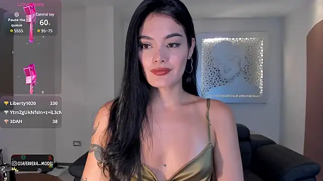Snapshot of GiaFerrara chatting on March 7, 2025, 1:31 am GiaFerrara online show from March 7, 2025, 1:31 am