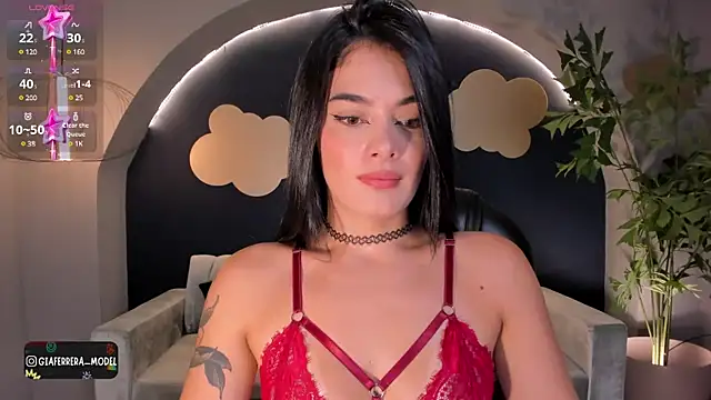 Snapshot of GiaFerrara chatting on March 22, 2025, 8:04 pm GiaFerrara online show from March 22, 2025, 8:04 pm