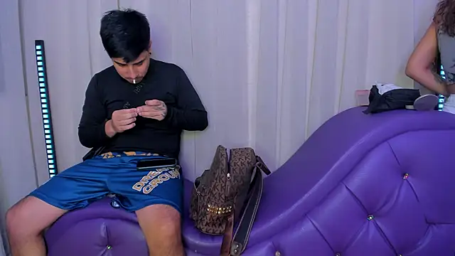 Yourslust  online show from February 12, 2026, 8:30 pm