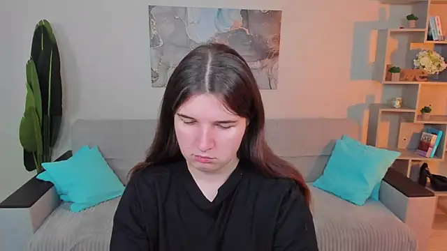 Snapshot of BonneyLove chatting on October 12, 2025, 9:49 pm BonneyLove online show from October 12, 2025, 9:49 pm