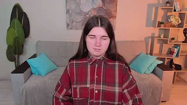 Snapshot of BonneyLove chatting on October 8, 2025, 10:21 pm BonneyLove online show from October 8, 2025, 10:21 pm