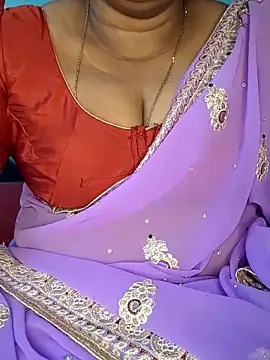 Snapshot of Indiandolly23 chatting on February 25, 2026, 8:14 am Indiandolly23 online show from February 25, 2026, 8:14 am