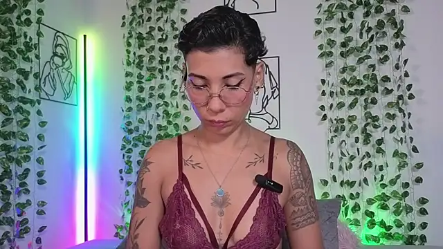 MiaMorgan  online show from June 16, 2026, 3:45 pm