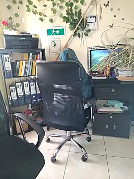 NAJWA-ARAB online show from February 14, 2025, 2:23 pm