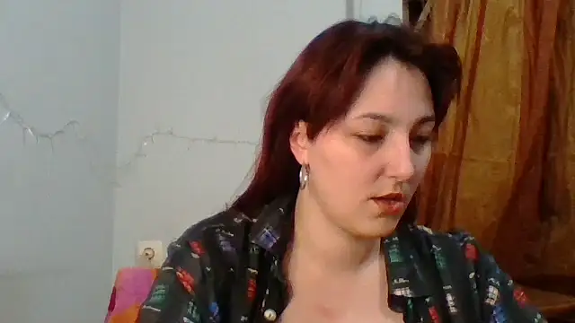 MiaStika online show from February 26, 2025, 5:00 pm
