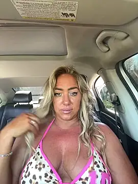 sunshinekisses online show from May 16, 2026, 7:24 pm