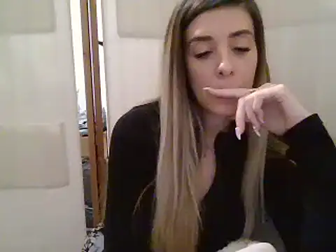 MissBella131 online show from January 27, 2025, 6:41 pm