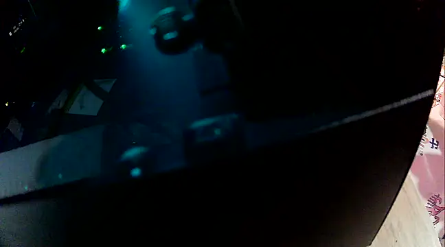 Snapshot of O_Black123 chatting on March 9, 2025, 11:36 am O Black123 online show from March 9, 2025, 11:36 am