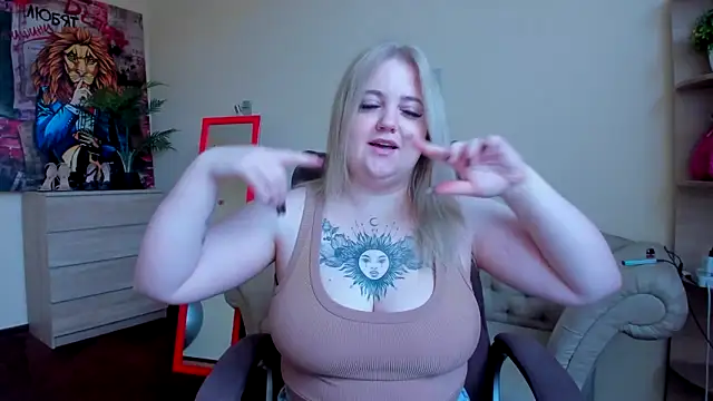 Snapshot of Doliss chatting on October 11, 2025, 6:14 am Doliss online show from October 11, 2025, 6:14 am