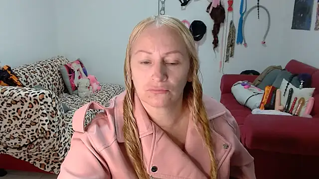 Snapshot of emperabigbootybigass chatting on March 27, 2026, 12:28 pm emperabigbootybigass online show from March 27, 2026, 12:28 pm