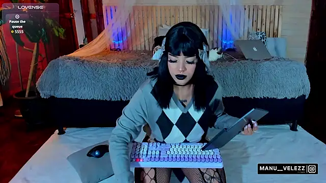 Snapshot of Manu_Velez chatting on November 27, 2025, 6:03 am Manu Velez online show from November 27, 2025, 6:03 am