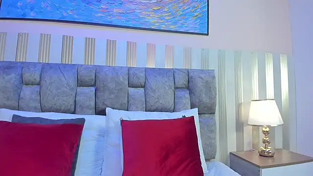 nova lane online show from October 15, 2025, 8:06 pm