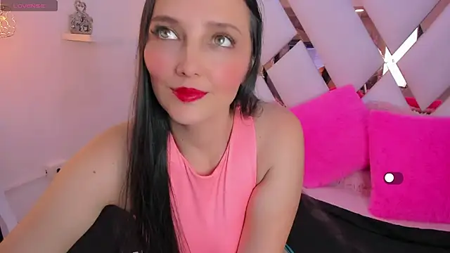 Snapshot of samy__milf chatting on November 8, 2025, 10:13 pm samy milf online show from November 8, 2025, 10:13 pm