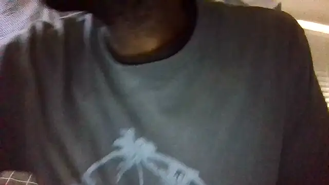 Snapshot of DevinToore chatting on July 17, 2026, 6:49 pm DevinToore online show from July 17, 2026, 6:49 pm