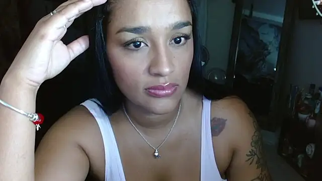 Snapshot of KatalinnaBrown chatting on November 10, 2025, 11:26 am KatalinnaBrown online show from November 10, 2025, 11:26 am