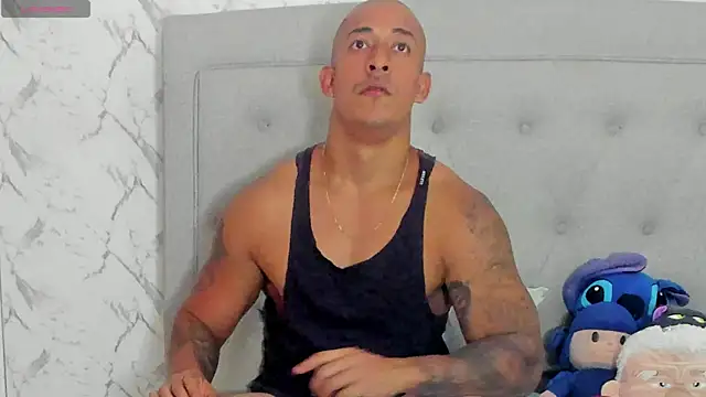 Snapshot of luigiferrara chatting on July 7, 2026, 9:29 pm luigiferrara online show from July 7, 2026, 9:29 pm