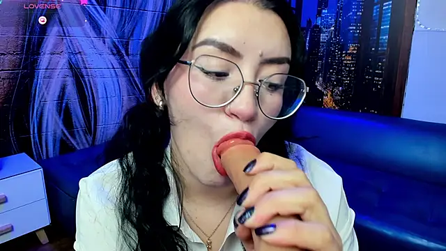 Violetaa diazz online show from January 24, 2025, 12:09 am