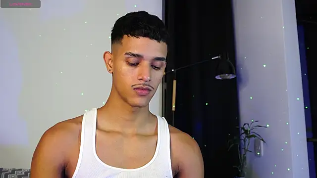 Snapshot of Busterspinter chatting on March 17, 2026, 12:24 am Busterspinter online show from March 17, 2026, 12:24 am