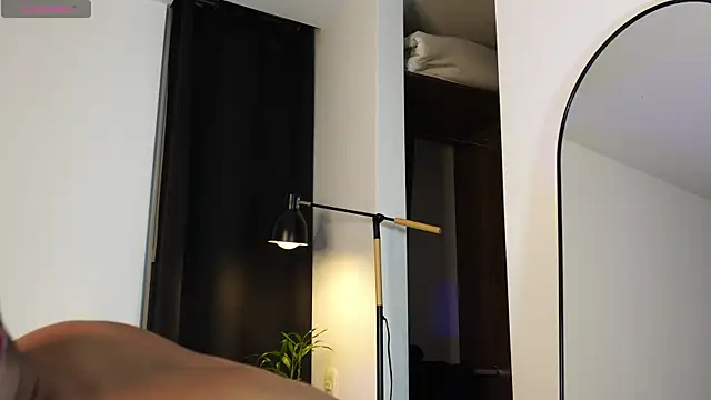 Snapshot of Busterspinter chatting on March 22, 2026, 11:28 pm Busterspinter online show from March 22, 2026, 11:28 pm