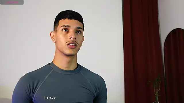 Snapshot of Busterspinter chatting on March 10, 2026, 11:31 pm Busterspinter online show from March 10, 2026, 11:31 pm