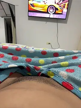 Snapshot of ANYLU19 chatting on November 9, 2025, 4:05 am ANYLU19 online show from November 9, 2025, 4:05 am