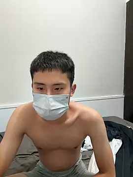 Benson18y online show from October 21, 2025, 1:21 pm