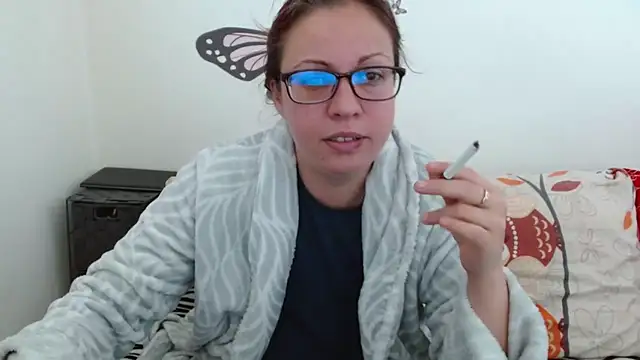 Snapshot of LadyHellene chatting on March 20, 2026, 7:53 am LadyHellene online show from March 20, 2026, 7:53 am