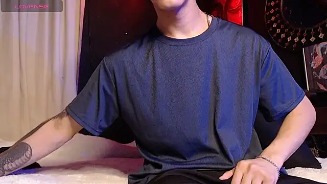 Godly huan online show from February 5, 2026, 11:22 pm