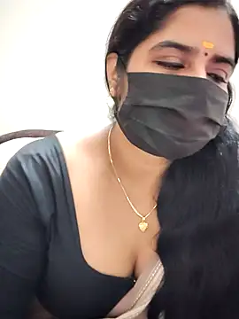 Snapshot of rani_deepa chatting on December 2, 2025, 3:36 pm rani deepa online show from December 2, 2025, 3:36 pm