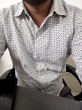 Jayesh Love online show from February 8, 2026, 10:57 am