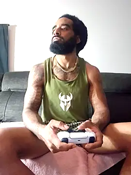 FragrantWind5 online show from November 24, 2025, 12:43 am