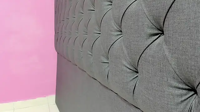  candy jade  online show from February 12, 2026, 10:37 am