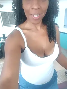 Luhma hot online show from May 9, 2026, 1:03 pm