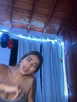 GiaFu online show from April 26, 2026, 1:14 am