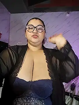KATIIA16 online show from March 12, 2025, 12:57 pm