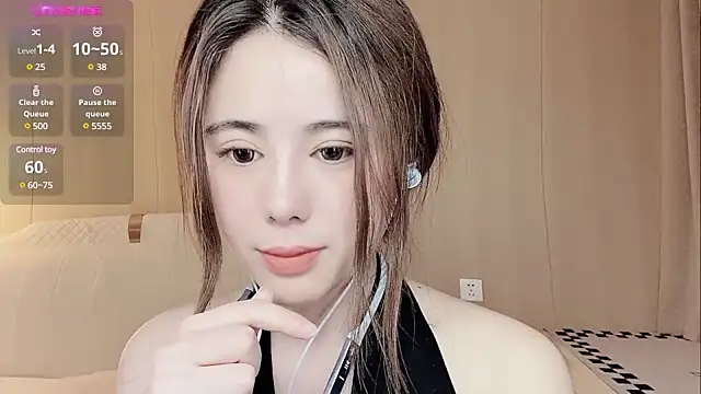 jiaozi-kiss online show from March 11, 2025, 3:23 pm