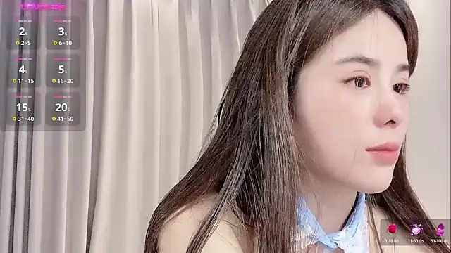 jiaozi-kiss online show from March 19, 2025, 6:14 am