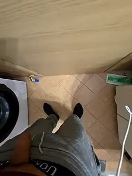 Alexxxmaster1312 online show from February 19, 2026, 5:15 am