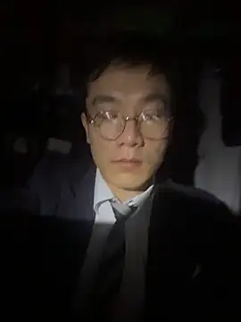 Snapshot of ex199212 chatting on March 1, 2026, 4:12 am ex199212 online show from March 1, 2026, 4:12 am