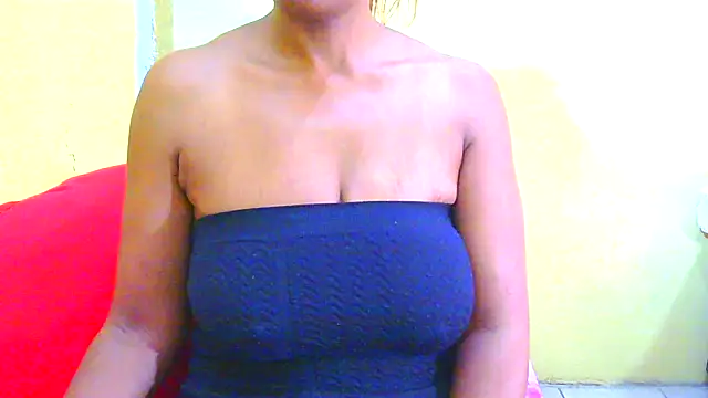 Snapshot of Mollybrookexx chatting on June 9, 2026, 6:58 am Mollybrookexx online show from June 9, 2026, 6:58 am