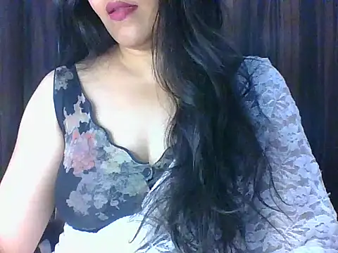 Snapshot of santurmom chatting on April 29, 2026, 5:30 pm santurmom online show from April 29, 2026, 5:30 pm