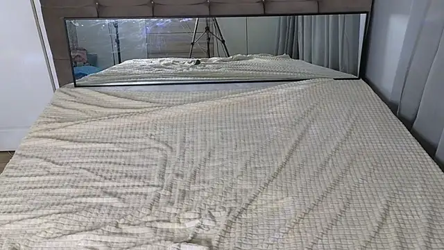 Snapshot of magnificent_angel chatting on March 12, 2025, 9:56 pm magnificent angel online show from March 12, 2025, 9:56 pm