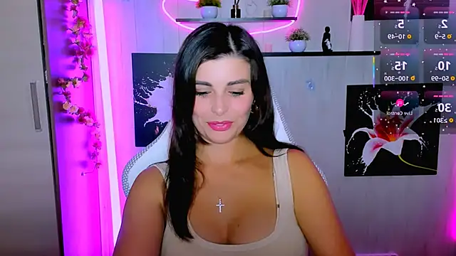 Snapshot of KayWuds chatting on October 8, 2025, 12:07 pm KayWuds online show from October 8, 2025, 12:07 pm