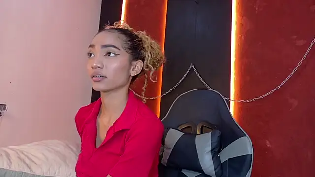 Charlotte Love10 online show from January 15, 2026, 9:07 pm