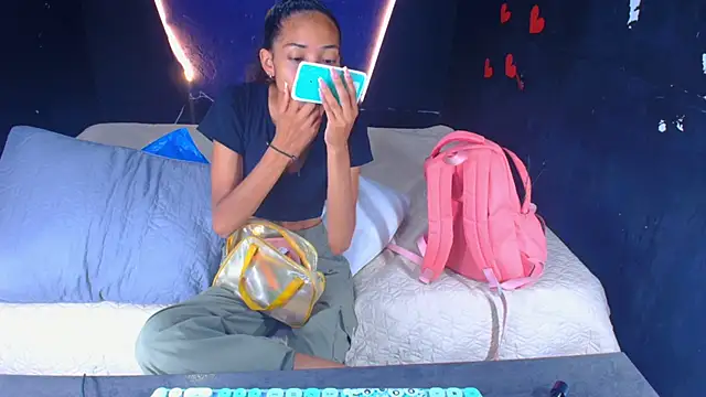 Snapshot of Charlotte_Love10 chatting on March 20, 2025, 11:49 am Charlotte Love10 online show from March 20, 2025, 11:49 am