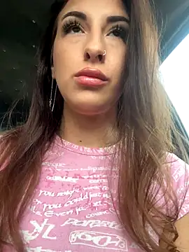 Snapshot of SashaBelle_ chatting on November 27, 2025, 6:36 am SashaBelle online show from November 27, 2025, 6:36 am